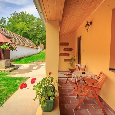 Fortuna Apartments Pacir Екстер'єр фото