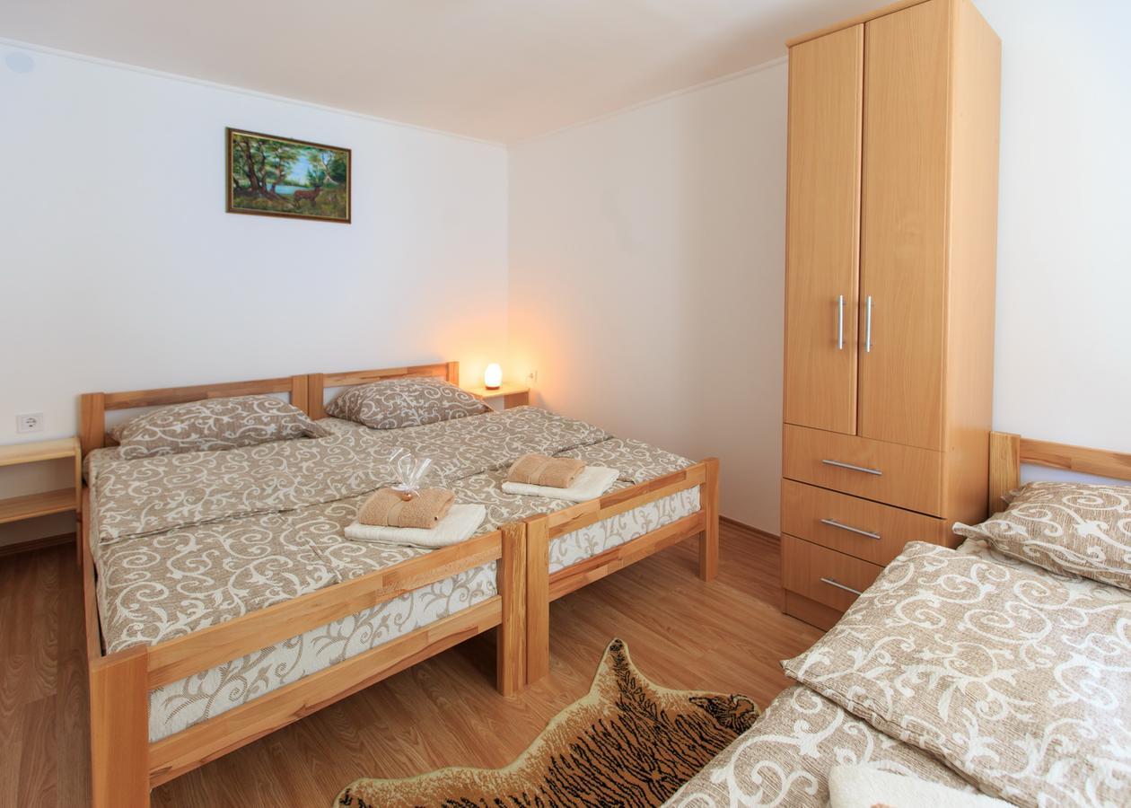 Fortuna Apartments Pacir Екстер'єр фото