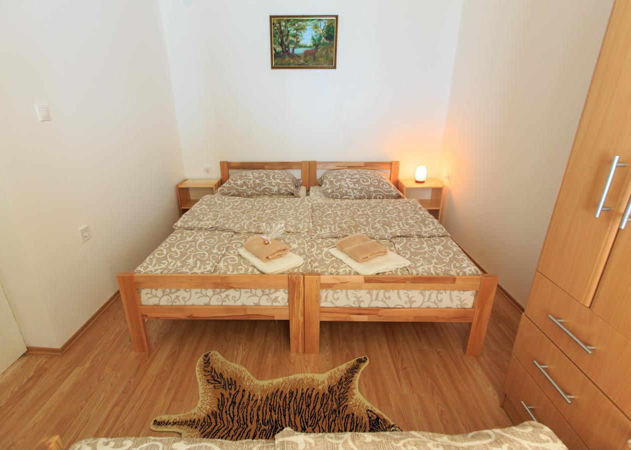 Fortuna Apartments Pacir Екстер'єр фото